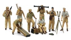 TAMIYA 35343 1/35 GERMAN AFRICA CORPS LUFTWAFFE ARTILLERY CREW SET