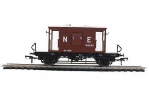 BRANCHLINE 37-529A 20T BRAKE VAN-LNER