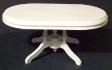 TABLE-WHITE OVAL