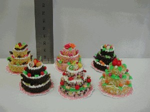 CAKE-3 TIER PINK