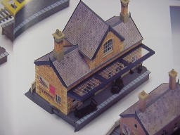 HORNBY R8007 BOOKING HALL KIT