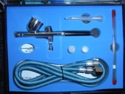 AIRBRUSH NHDU-30K Dual Action With Hose & Accessories