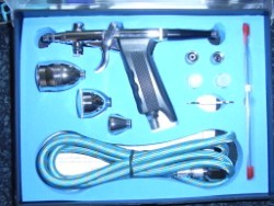 AIRBRUSH Set NHDU-68BK Dual Action With Hose & Accessories