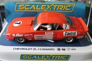 SCALEXTRIC C4172 CHEVROLET ZL-1 CAMARO