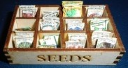 CRATES WITH SEED PACKETS KIT