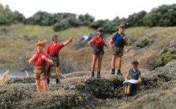 MODEL SCENE 5122 HIKERS