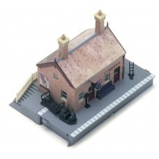 HORNBY R8001 WAITING ROOM KIT 