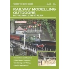 PECO NO.18 RAILWAY MODELLING OUTDOORS IN SMALLER SCALES