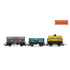 HORNBY R60135 WAGON PACK SET OF 3