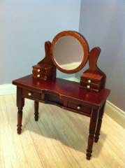 DRESSING TABLE  SMALL